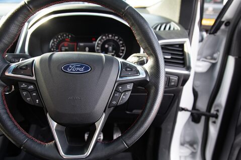 Ford Edge ST-LINE ECOBLUE 21