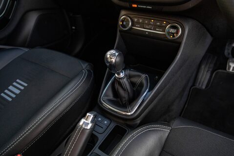 Ford Fiesta ST-LINE X 31