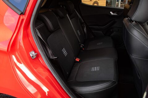 Ford Fiesta ST-LINE X 35