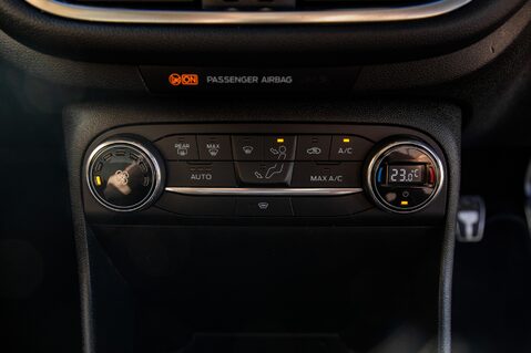 Ford Fiesta ST-LINE X 33