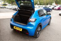 Peugeot 208 GT PREMIUM 36