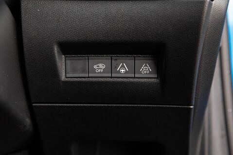 Peugeot 208 GT PREMIUM 16