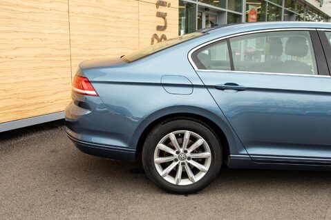 Volkswagen Passat SE BUSINESS TSI EVO DSG 7