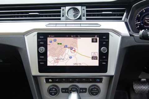 Volkswagen Passat SE BUSINESS TSI EVO DSG 27