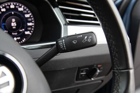 Volkswagen Passat SE BUSINESS TSI EVO DSG 18