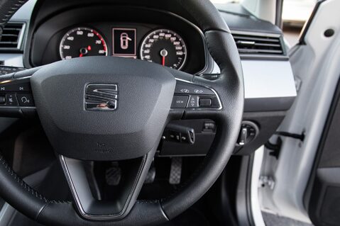 SEAT Arona TSI SE TECHNOLOGY 20