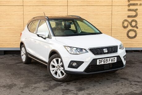 SEAT Arona TSI SE TECHNOLOGY