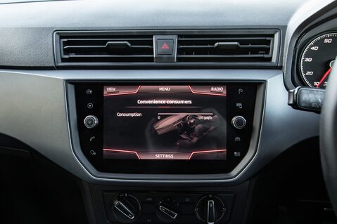 SEAT Arona TSI SE TECHNOLOGY 27