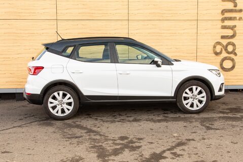 SEAT Arona TSI SE TECHNOLOGY 12