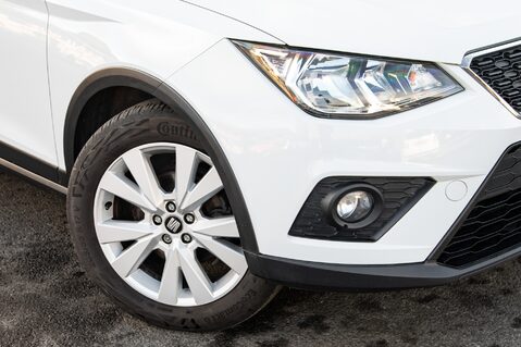 SEAT Arona TSI SE TECHNOLOGY 11