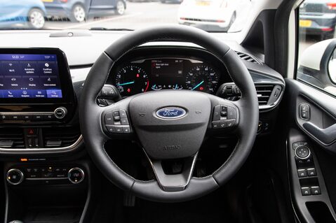 Ford Fiesta TITANIUM X MHEV 22