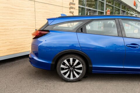 Honda Civic I-VTEC SE PLUS TOURER 7