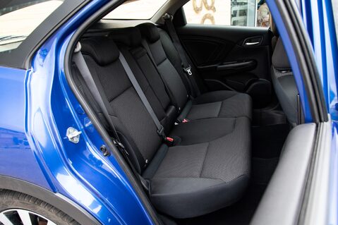 Honda Civic I-VTEC SE PLUS TOURER 32