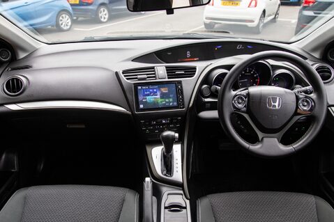 Honda Civic I-VTEC SE PLUS TOURER 3