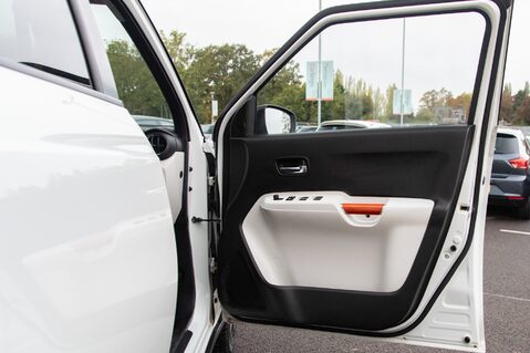 Suzuki Ignis SZ5 ALLGRIP SHVS MHEV 14