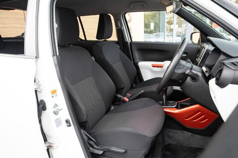 Suzuki Ignis SZ5 ALLGRIP SHVS MHEV 29
