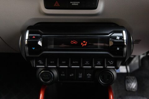 Suzuki Ignis SZ5 ALLGRIP SHVS MHEV 31
