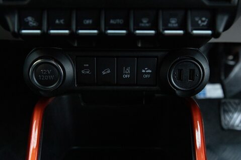 Suzuki Ignis SZ5 ALLGRIP SHVS MHEV 32