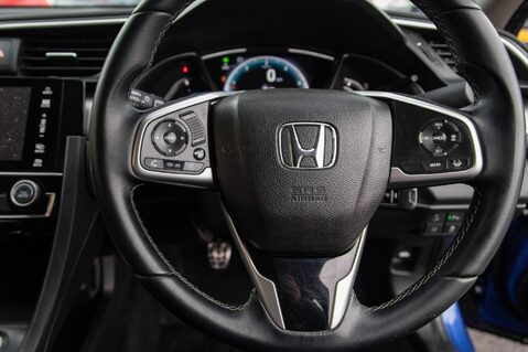 Honda Civic I-DTEC SR 19