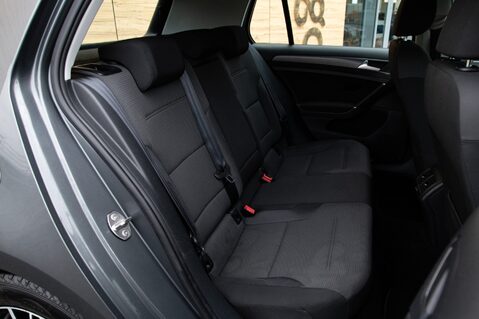 Volkswagen Golf SE TSI BLUEMOTION TECHNOLOGY 35