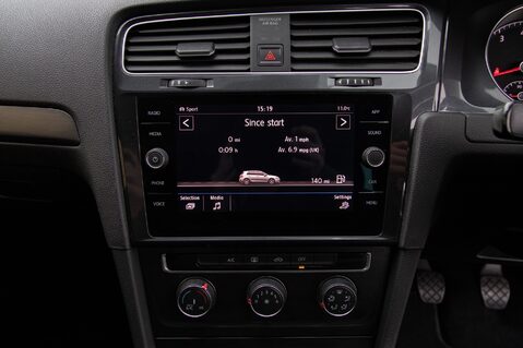 Volkswagen Golf SE TSI BLUEMOTION TECHNOLOGY 28