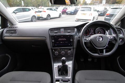 Volkswagen Golf SE TSI BLUEMOTION TECHNOLOGY 3
