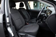 Volkswagen Golf SE TSI BLUEMOTION TECHNOLOGY 31
