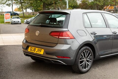 Volkswagen Golf SE TSI BLUEMOTION TECHNOLOGY 8