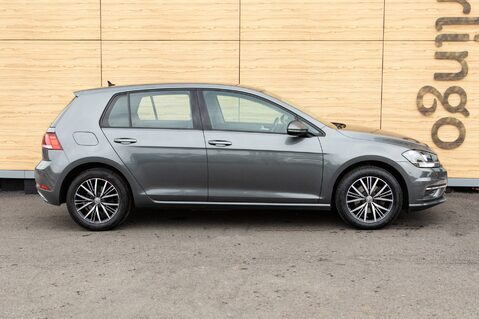 Volkswagen Golf SE TSI BLUEMOTION TECHNOLOGY 12