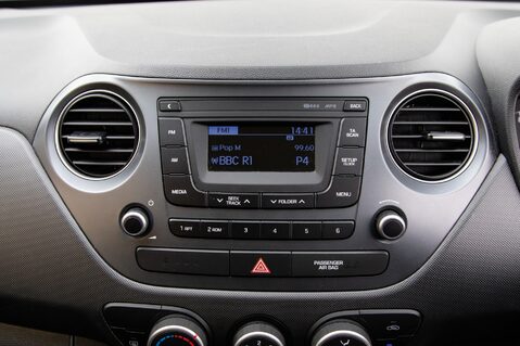 Hyundai i10 S 22