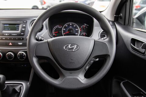 Hyundai i10 S 21