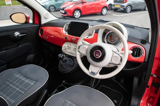 Fiat 500 LOUNGE