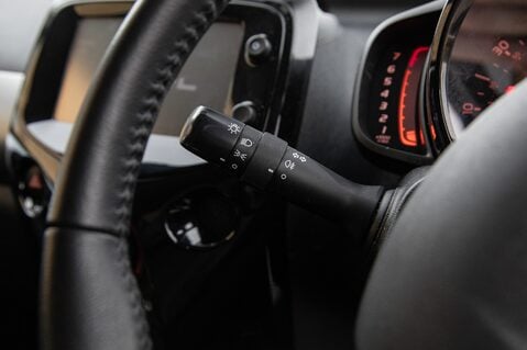 Citroen C1 PURETECH FLAIR 17