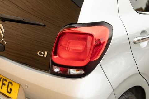 Citroen C1 PURETECH FLAIR 9