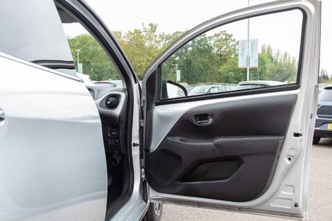 Citroen C1 PURETECH FLAIR 14