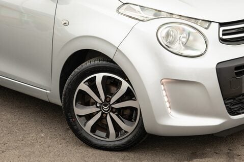 Citroen C1 PURETECH FLAIR 11