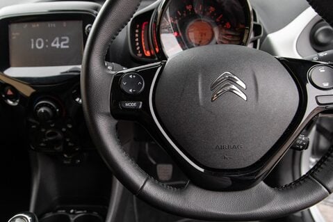 Citroen C1 PURETECH FLAIR 19