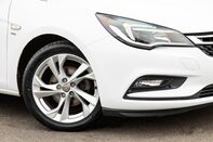 Vauxhall Astra SRI NAV CDTI 11
