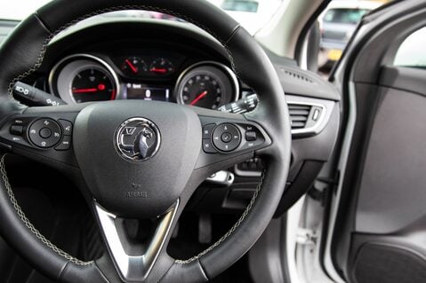 Vauxhall Astra SRI NAV CDTI 20