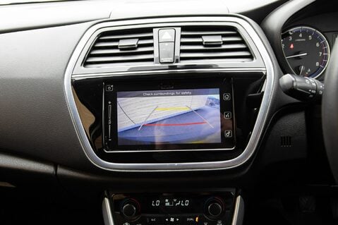 Suzuki SX4 S-Cross SZ-T BOOSTERJET MHEV 27