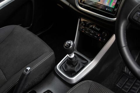 Suzuki SX4 S-Cross SZ-T BOOSTERJET MHEV 30