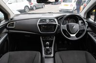 Suzuki SX4 S-Cross SZ-T BOOSTERJET MHEV 3