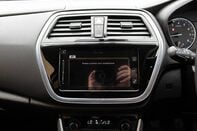 Suzuki SX4 S-Cross SZ-T BOOSTERJET MHEV 26