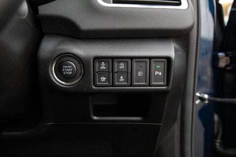 Suzuki SX4 S-Cross SZ-T BOOSTERJET MHEV 16