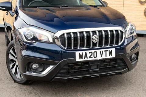 Suzuki SX4 S-Cross SZ-T BOOSTERJET MHEV 10