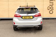 Ford Fiesta ACTIVE B AND O PLAY 6
