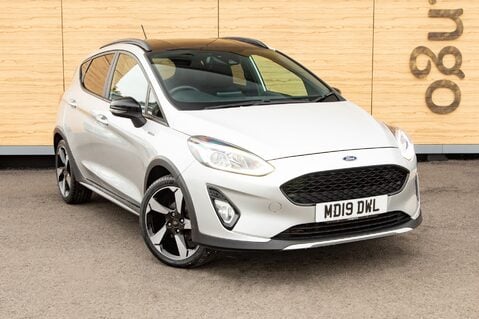 Ford Fiesta ACTIVE B AND O PLAY 1