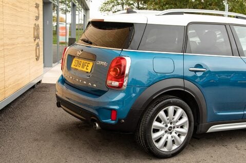 Mini Countryman COOPER S 8