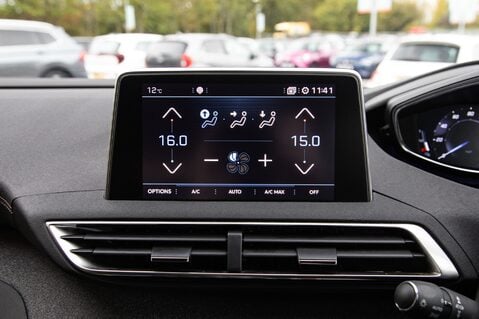 Peugeot 3008 BLUEHDI S/S GT LINE 23