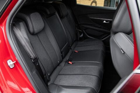Peugeot 3008 BLUEHDI S/S GT LINE 34
